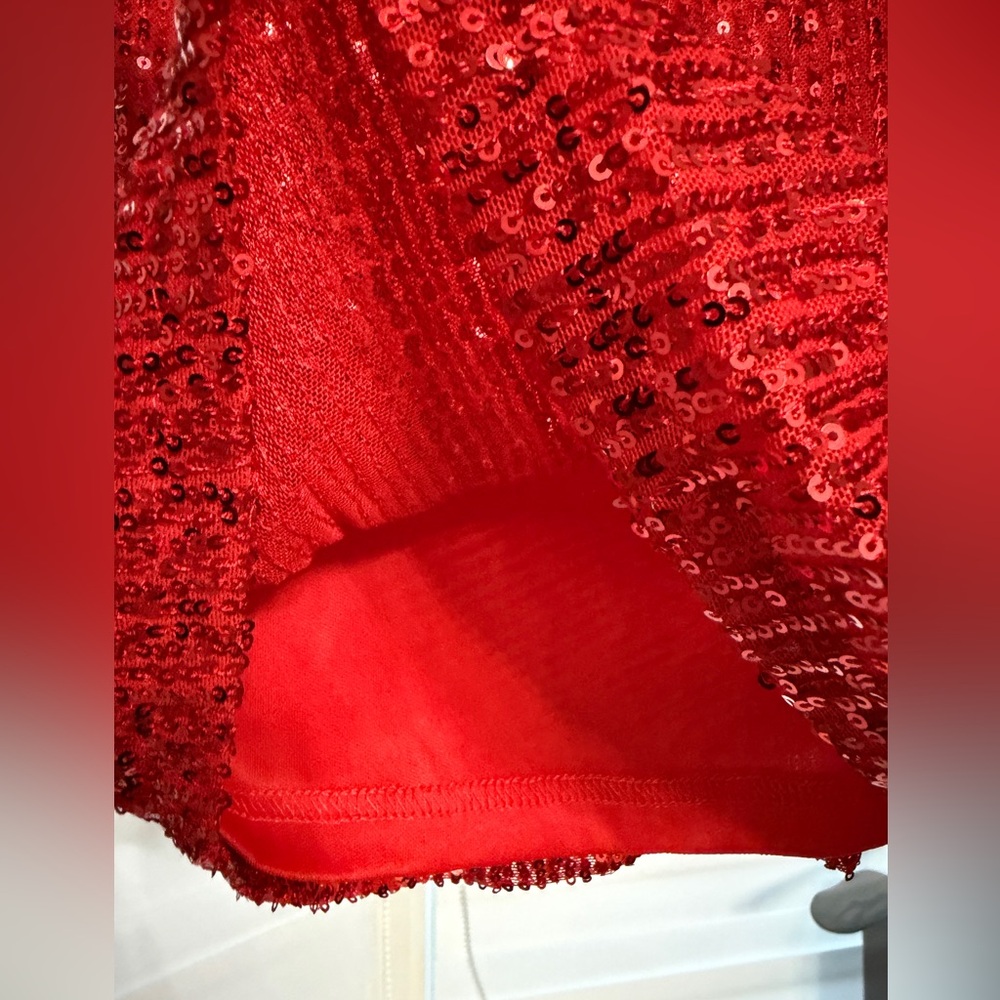 Ivy City Co. Holiday Sequin Dress - Picture 5 of 8
